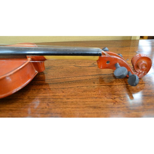 676 - Violin & Bow In Carry Case