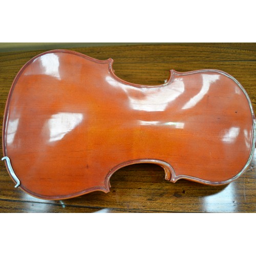 676 - Violin & Bow In Carry Case