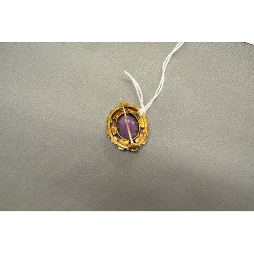 2579 - 18ct Gold Brooch with Amethyst & Seed Pearls, total weight 7.2g.