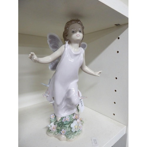 1101 - Lladro Porcelain Figurine - 6875 