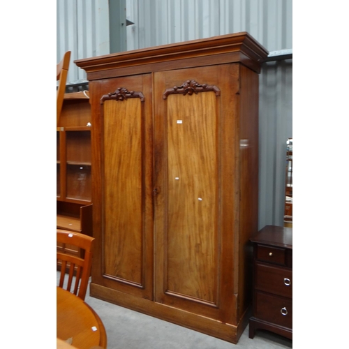 3017 - Victorian Mahogany Double Door Wardrobe