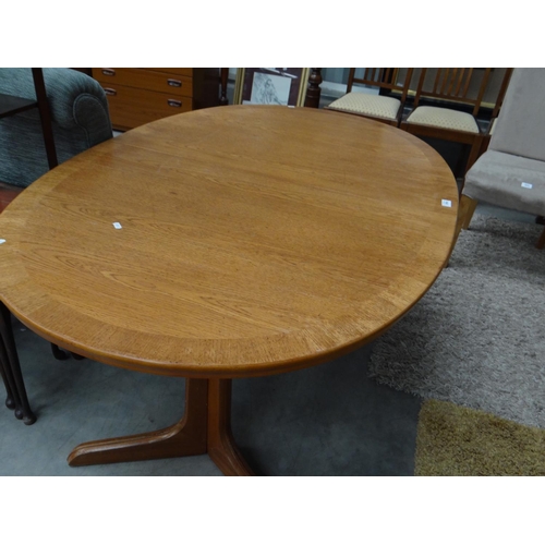 3034 - Oval Extending Teak Dining Table