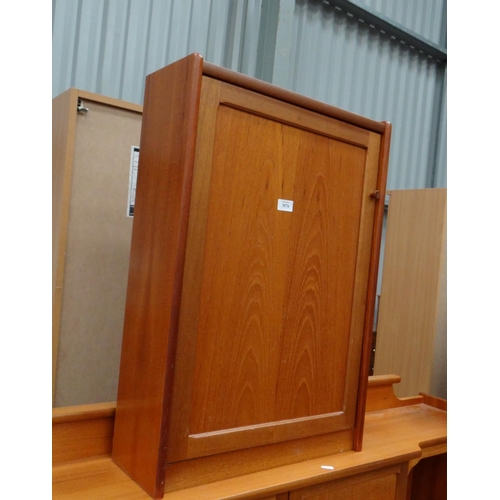 3076 - Teak Closed Front Bookcase - H 73cm x D 19cm x W 51cm.