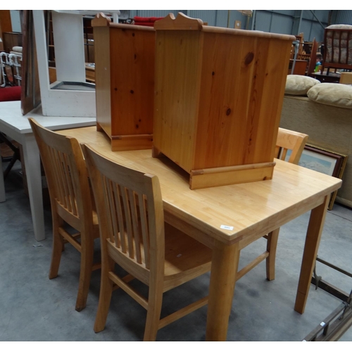3091 - Beech Dining Table & 4 Chairs