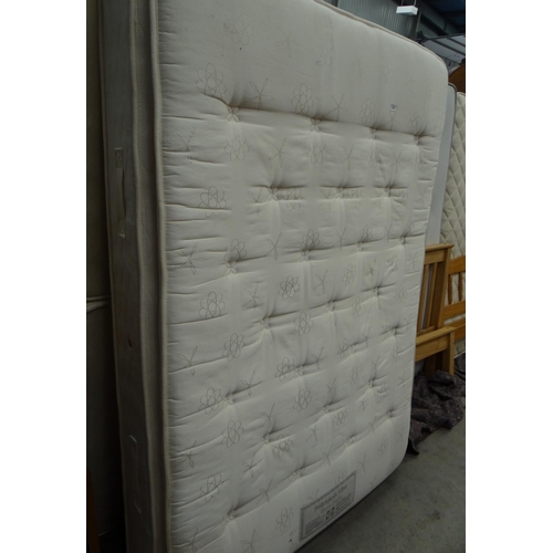 3462 - Double Bed and Mattress