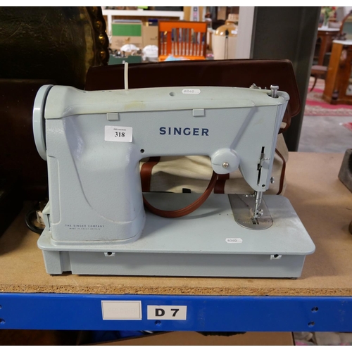 318 - Singer Sewing Machine