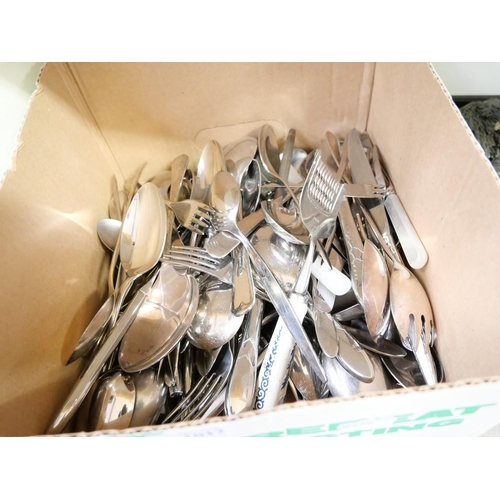 1012 - Box - Assorted Cutlery & Flatware.