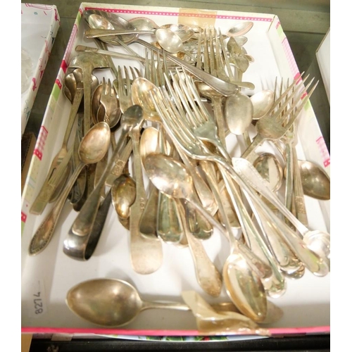 1189 - Tray - Vintage Silverplated Cutlery.