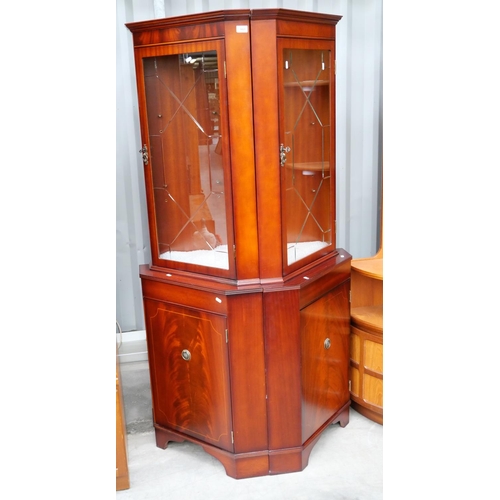 3013 - Pair Of Mahogany Corner Cabinets