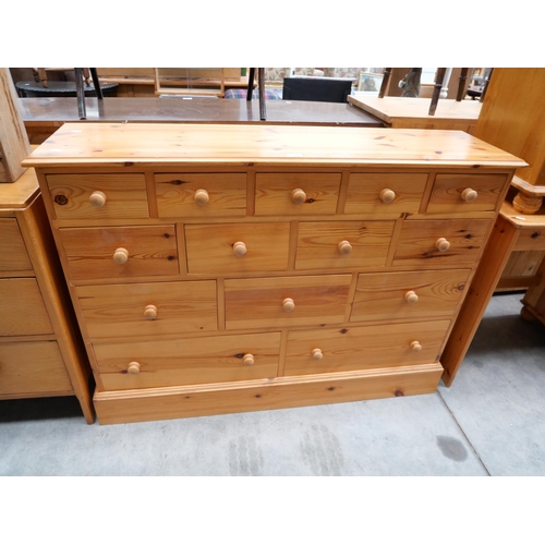 3081 - 14 Drawer Pine Chest