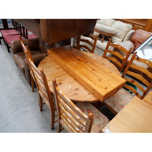 3098 - Pine Extending Dining Table, 2 Leaves & 6 Dining Chairs