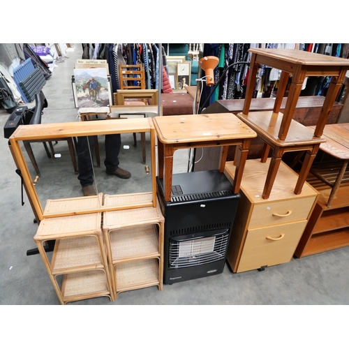 3157 - 3 Side Tables, Gas Fire, Medicine Cabinet, 2 Wicker Storage,Golf Caddy  etc