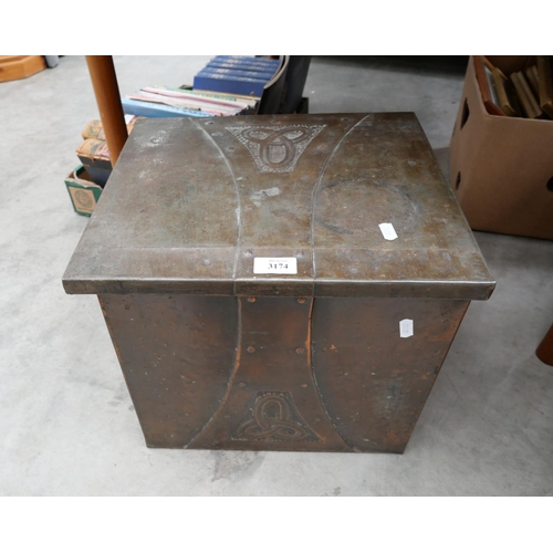 3174 - Vintage Metal Coal / Log Box