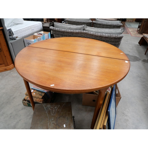 3176 - Teak Mcintosh Extending Table