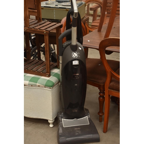 3479 - Miele Vacuum Cleaner