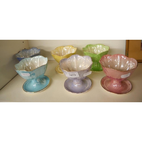 1073 - Set of Six Maling Lustre Grapefruit Dishes.