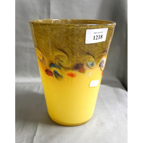 1218 - Tapered Cylindrical Strathearn Glass Vase, approx 20cm tall.