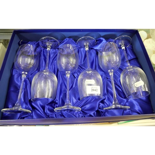 2042 - Boxed Set of Six Royal Doulton Wine Glasses.