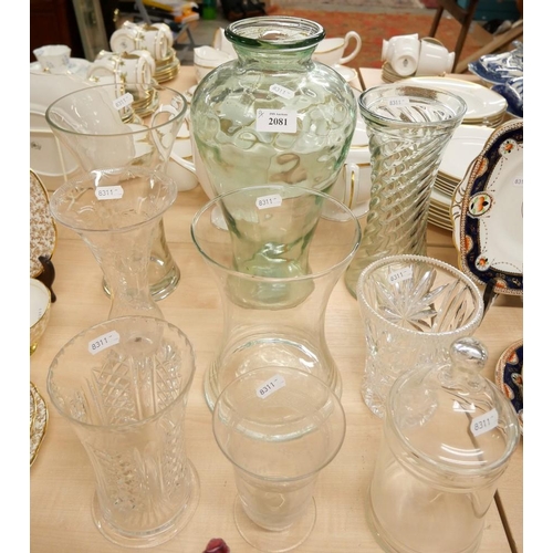 2081 - Collection of Assorted Glass Vases.