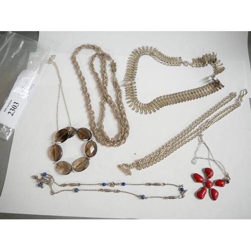 2303 - Collection of Silver Necklaces & Pendants.