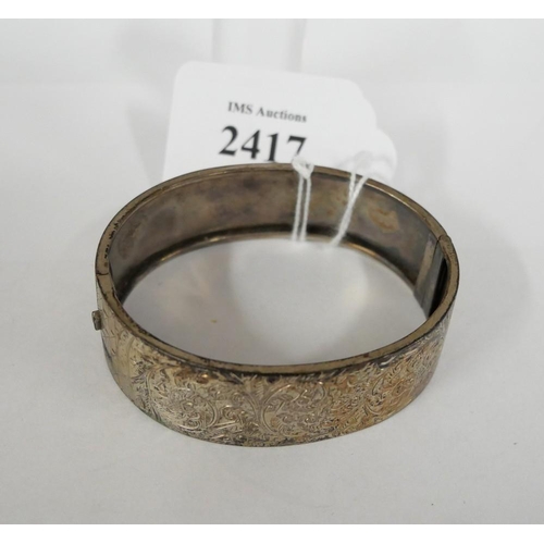 2417 - Silver Bangle, approx 21.5g.