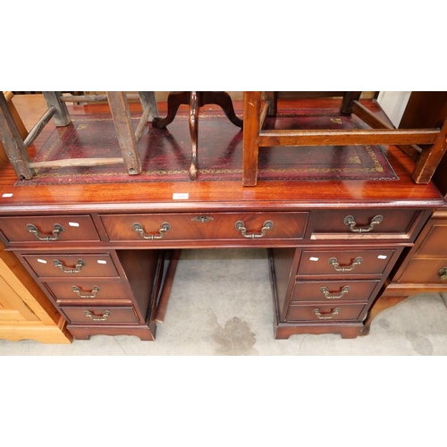 3098 - Mahogany Twin Pedestal Writing Desk