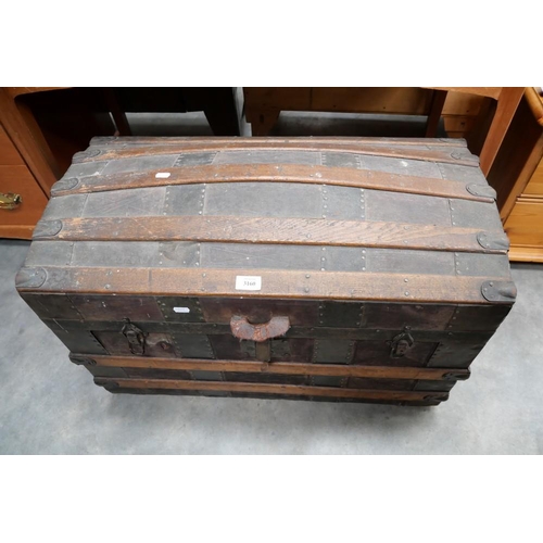 3160 - Vintage Dome Top Trunk