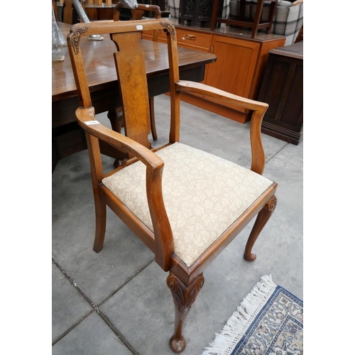 3246 - Set of 8 Walnut Dining Chairs