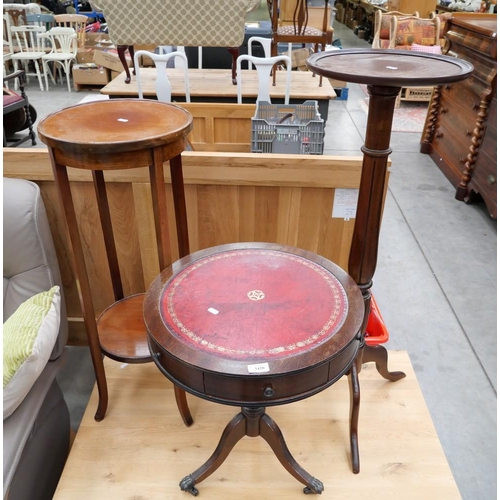 3420 - Circular Coffee Table with Drawers & 2 Plant Stands