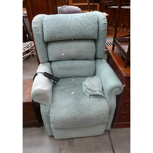 3509 - Reclining Armchair