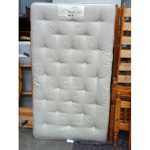 3523 - 2 Single Bed Mattresses