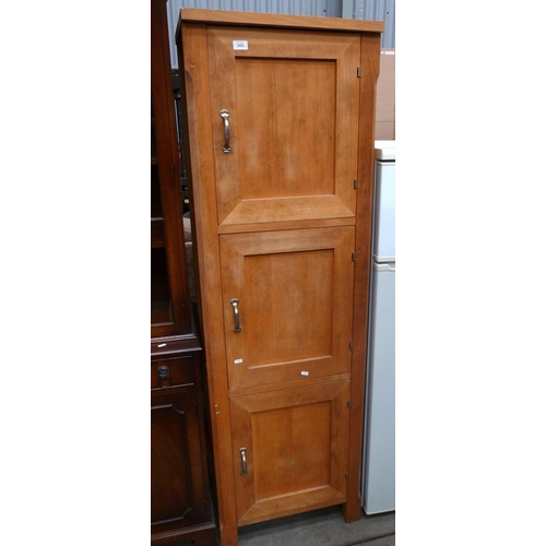 3552 - 3 Door Sectional Tall Cupboard