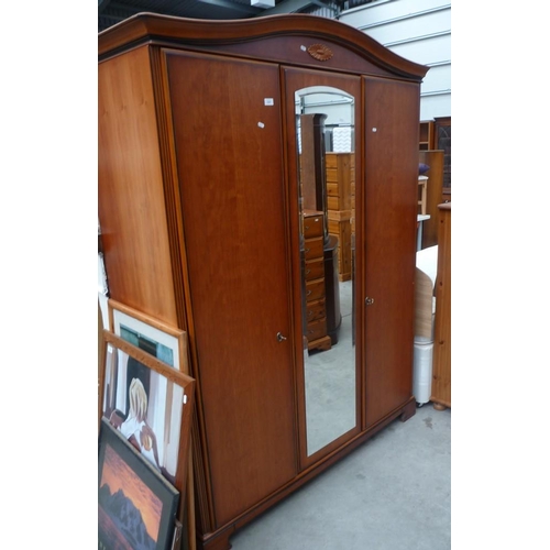 3567 - Triple Door Wardrobe - 143cm wide x 200cm tall x  60cm deep.