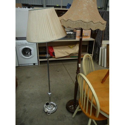 3583 - 2 Standard Lamps