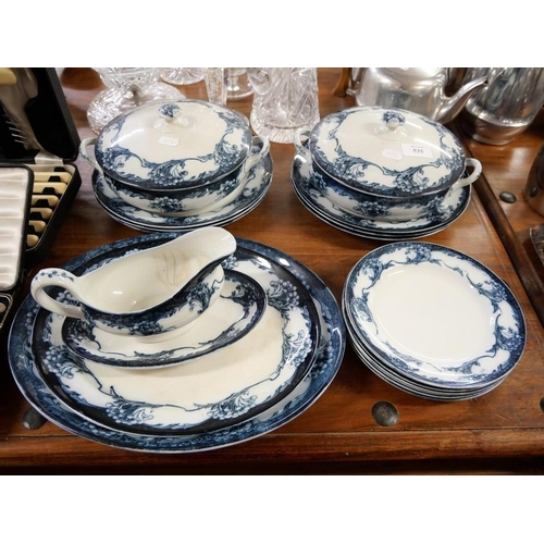 535 - Newport Blue & White Dinner Set