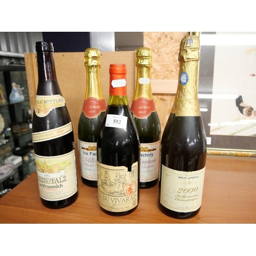 552 - Assorted Bottles Of Wine & Champagne