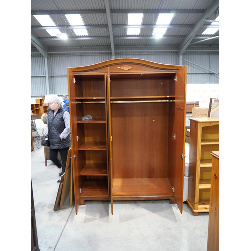 3567 - Triple Door Wardrobe - 143cm wide x 200cm tall x  60cm deep.