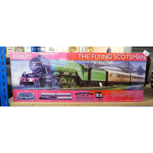 376 - Hornsby 'The Flying Scotsman' 00 Guage Train Set