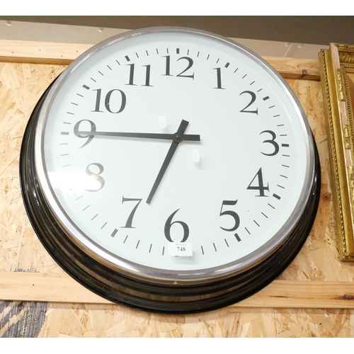 748 - Oversized Wall Clock