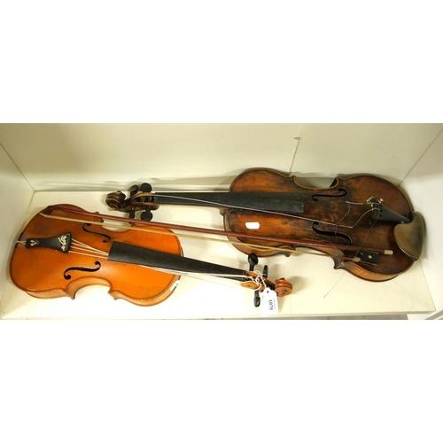 1075 - 2 Vintage Violins.