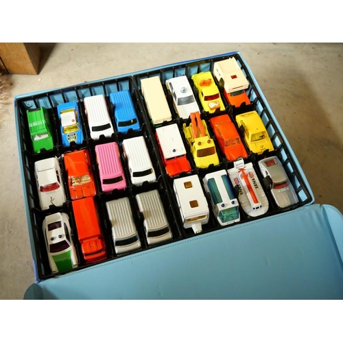 1554 - Vintage Matchbox Carry Case & Assorted Vehicles.