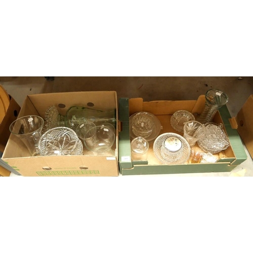 2095 - 2 Boxes - Assorted Glassware