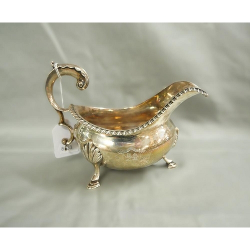 2185 - Antique London Silver Gravy Boat, approx 10.1oz troy. The Jug matches Lot 2193.