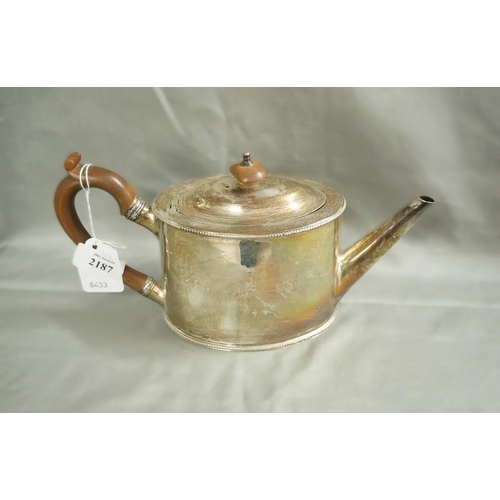 2187 - Antique Oval Shaped London Silver Teapot with Beaded Edge, approx 441g total weight.