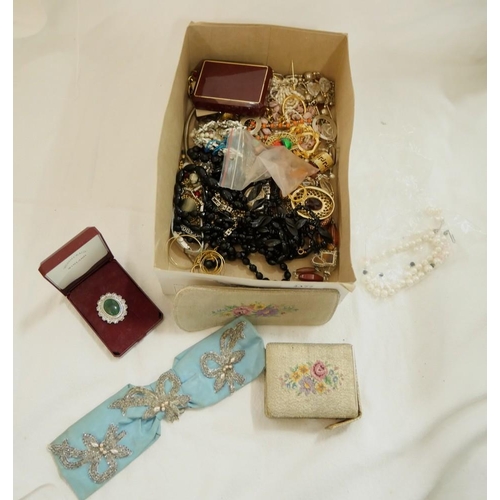 2377 - Box - Assorted Costume Jewellery.