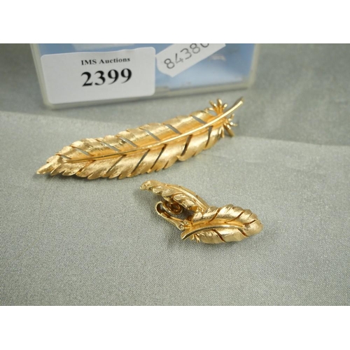 2399 - Trifari Leaf Shaped Brooch & Matching Earrings