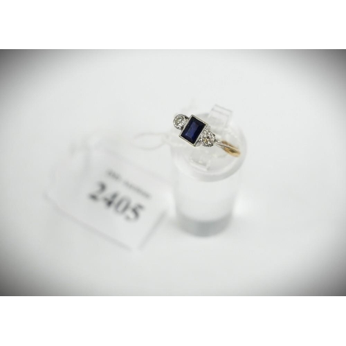 2405 - 9ct & Platinum Sapphire & Diamond Ring, UK size K, total weight 1.8g