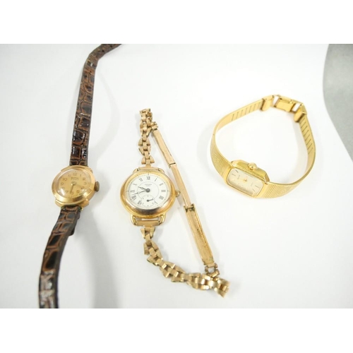 2455 - Box - Ladies Wristwatches.