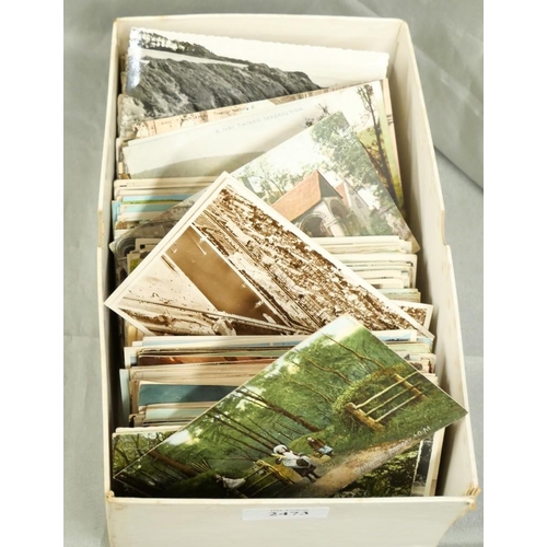 2473 - Large Collection of Vintage Postcards.