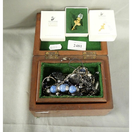 2481 - Small Box of Assorted Costume Jewellery.